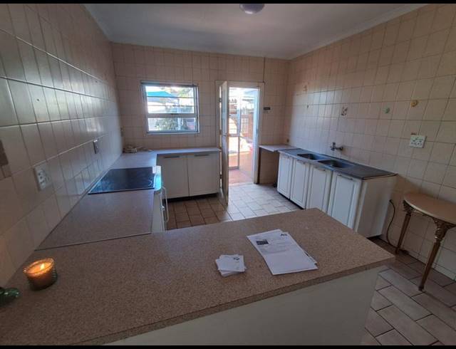 3 BEDROOM HOUSE FOR SALE IN MAYBERRY PARK